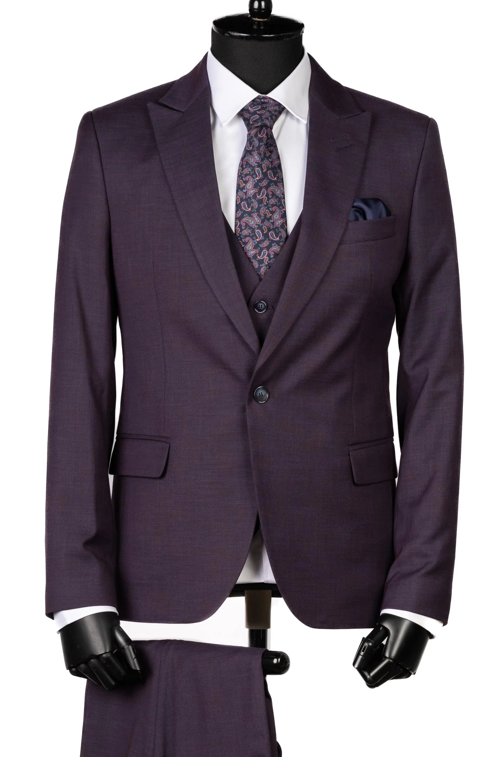 COSTUM SENTIERRI CU VESTA MOV MICRODESIGN